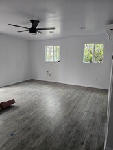 14018 Runnymede St in Van Nuys, CA - Building Photo - Building Photo