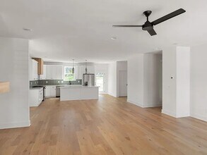 913 Stockell St in Nashville, TN - Building Photo - Building Photo