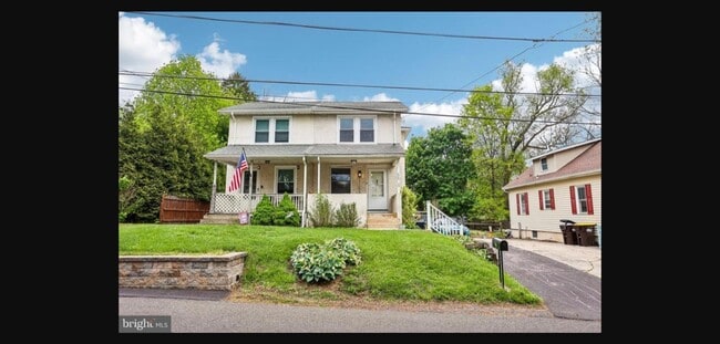 property at 325 Cottage Ave