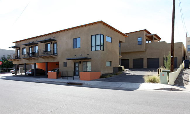 201 Aliso Dr SE in Albuquerque, NM - Building Photo - Building Photo