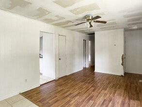 1137 Carter Rd in Summerton, SC - Building Photo - Building Photo