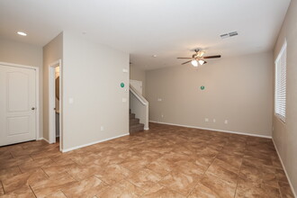 681 Calamus Palm Pl in Henderson, NV - Building Photo - Building Photo