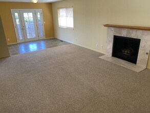 192 San Andreas Dr in Novato, CA - Building Photo - Building Photo