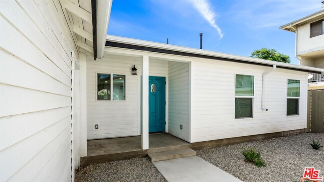 property at 16947 Dalton Ave