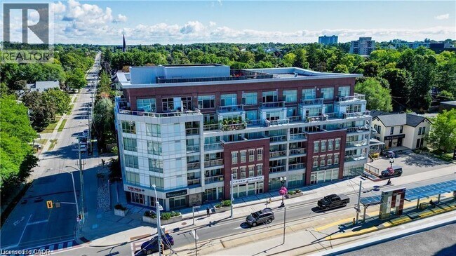 188 King St S in Waterloo, ON - Building Photo - Building Photo