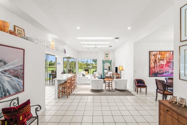 5142 Lake Catalina Dr in Boca Raton, FL - Building Photo - Building Photo