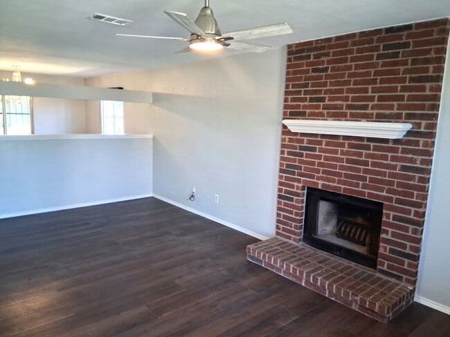 4914 Parkwood Dr in Killeen, TX - Building Photo - Building Photo