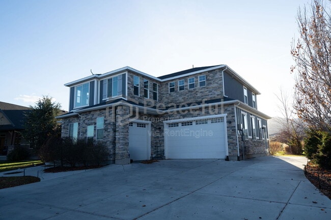 1867 S Prairie Pond Rd in Saratoga Springs, UT - Building Photo - Building Photo