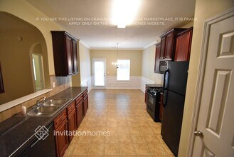 70 Silver Willow Walk in Covington, GA - Building Photo - Building Photo