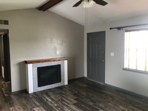 1110 N 28th St in Paragould, AR - Foto de edificio - Building Photo