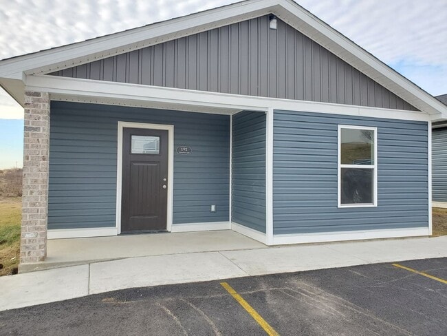 property at 192 Chiricahua Ln