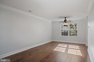 7 Flamingo Ct in Voorhees Township, NJ - Building Photo - Building Photo