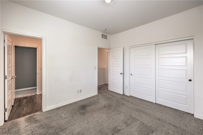 property at 4372 Latitude Valley Ct