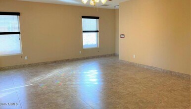 2862 E Bagdad Rd in Queen Creek, AZ - Building Photo - Building Photo