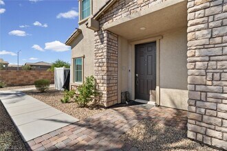237 Callen Falls Ave in Henderson, NV - Building Photo - Building Photo