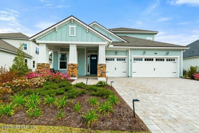 property at 113 Daymark Ln