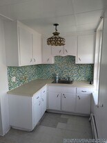 2 Malden St, Unit 5 in Revere, MA - Building Photo
