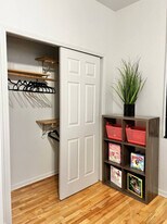 2544 N Burling St in Chicago, IL - Building Photo
