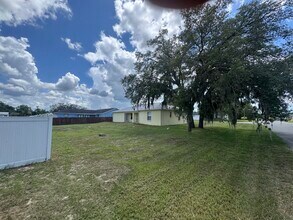 10487 Blythville Rd in Spring Hill, FL - Building Photo - Building Photo