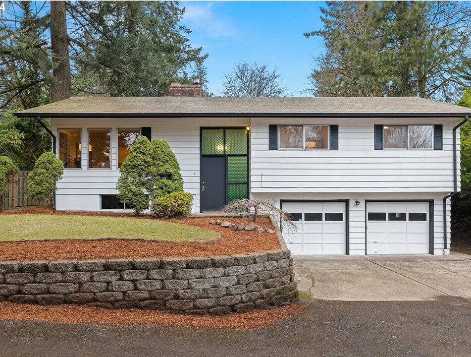 3621 SW Pomona St in Portland, OR - Building Photo
