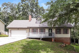 672 Almand Branch Rd SE in Conyers, GA - Building Photo