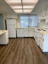 20090 SW Sandra Ct in Aloha, OR - Building Photo - Building Photo