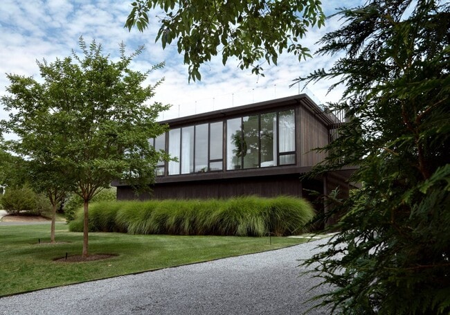 property at 19 Cornell Rd