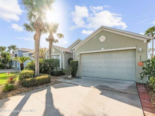 241 Oyster Ln in Indialantic, FL - Building Photo - Building Photo