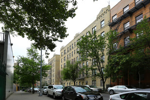 120 W 105th St Apartments