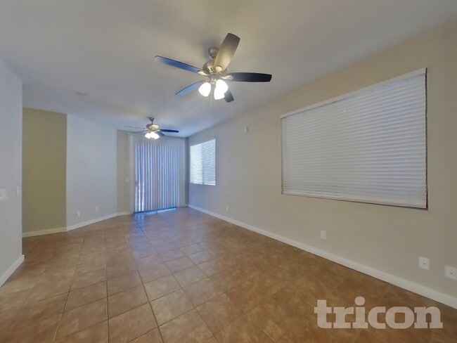 1607 W Lydia Ln in Phoenix, AZ - Building Photo - Building Photo