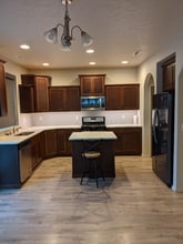 5814 Sidon Ln in Pasco, WA - Building Photo - Building Photo