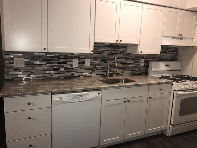 4614 Silverwood St, Unit 1st Floor