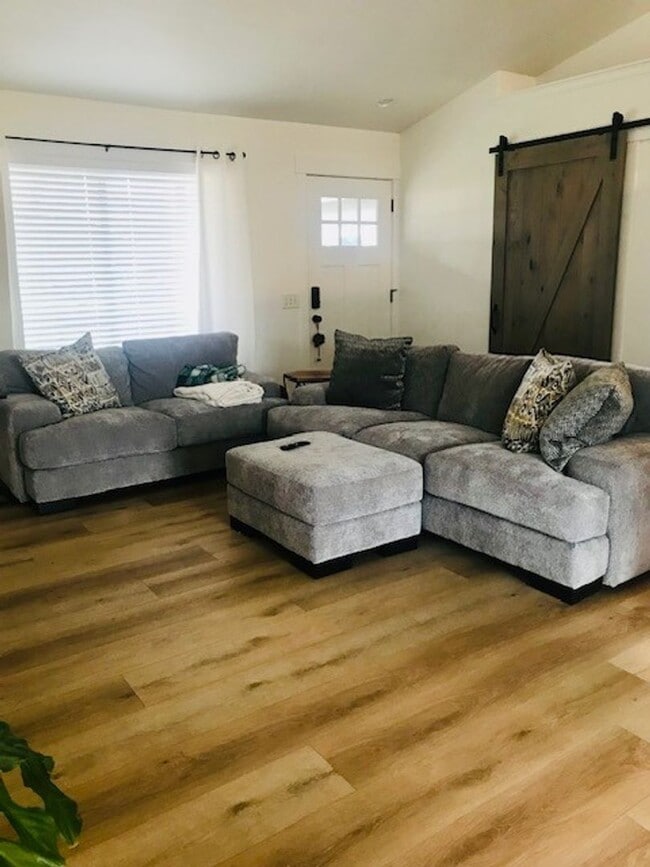 21365 Pelican Dr in Bend, OR - Building Photo - Building Photo