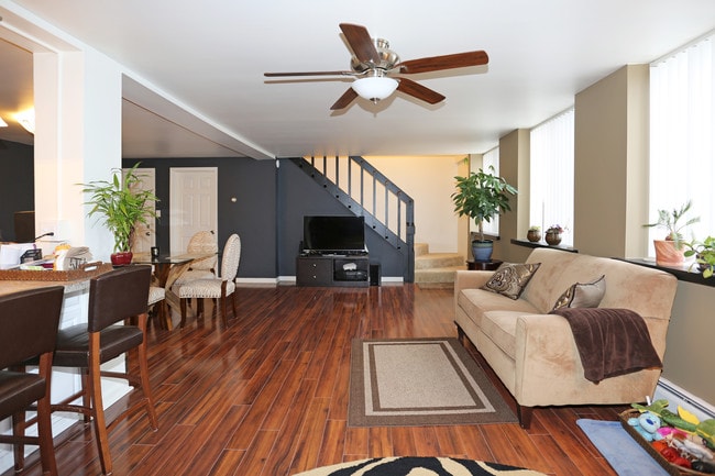 Village Pines Apartments