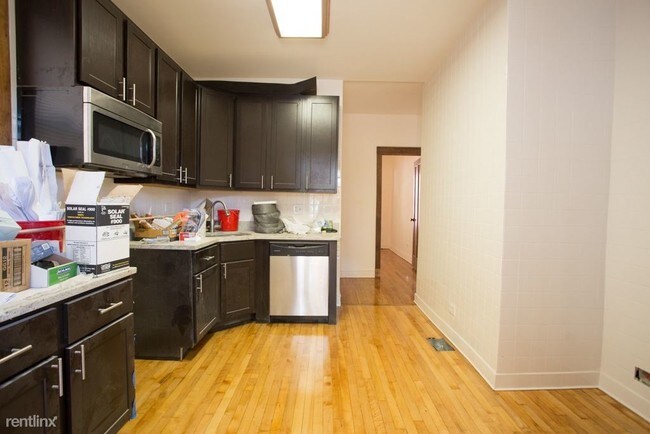 3548 N Bosworth Ave-Unit -Unit 1 in Chicago, IL - Building Photo - Building Photo