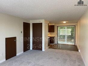 1601 N Laventure Rd in Mount Vernon, WA - Foto de edificio - Interior Photo