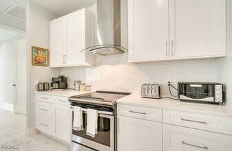 117 SE 4th St in Cape Coral, FL - Building Photo - Building Photo