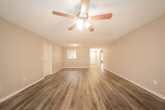 15316 Wolf Run Ct in Noblesville, IN - Building Photo - Building Photo