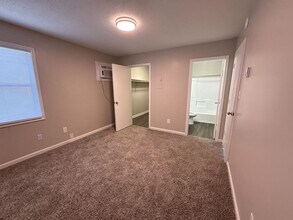 308-U Jefferson St in Kernersville, NC - Building Photo - Building Photo