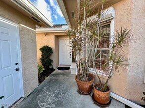 2518 Sailors Way in Naples, FL - Building Photo - Building Photo