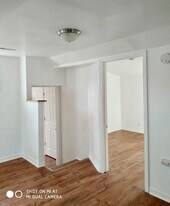 2937 Sachs St, Unit #2 in Madison, WI - Building Photo