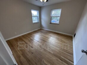 1192 Hempstead Dr in Cincinnati, OH - Building Photo - Building Photo