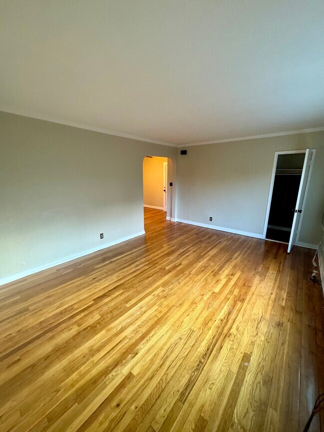 2019 21st St in Astoria, NY - Building Photo - Building Photo