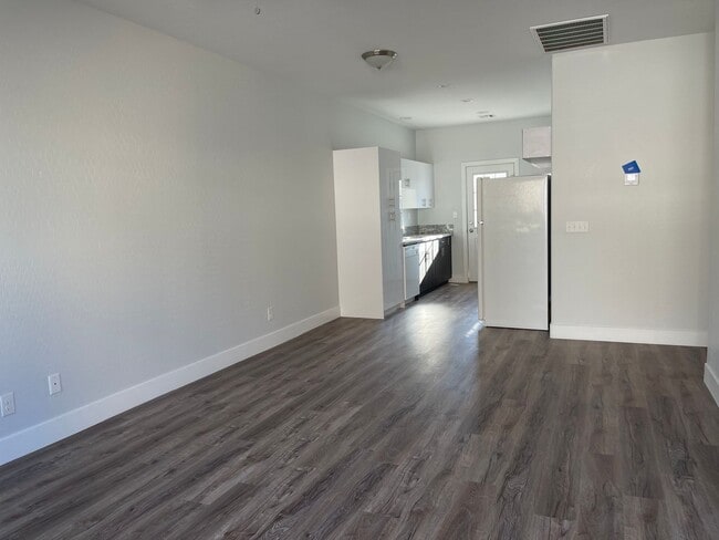 property at 1420 Ogallala St