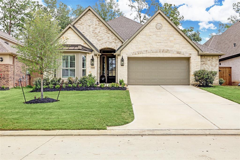 21825 Enchanted Rock Dr N in Porter, TX - Building Photo