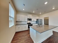 7444 S Via Bombachas in Tucson, AZ - Building Photo - Building Photo