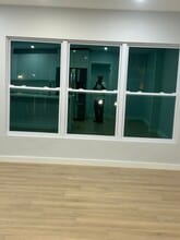 6859 SW 37th St in Miami, FL - Foto de edificio - Building Photo