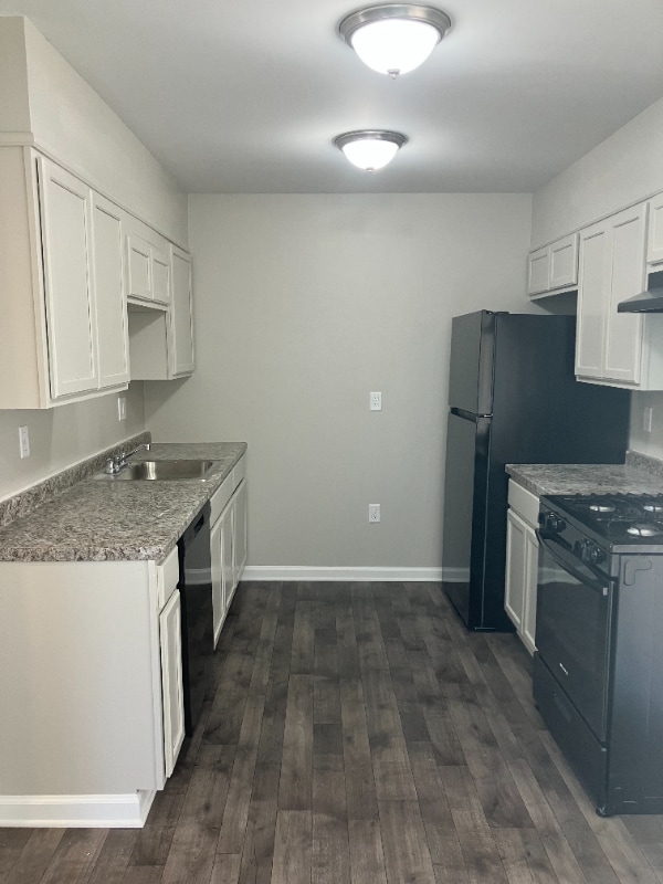 property at 893 Briar Creek Ct NE