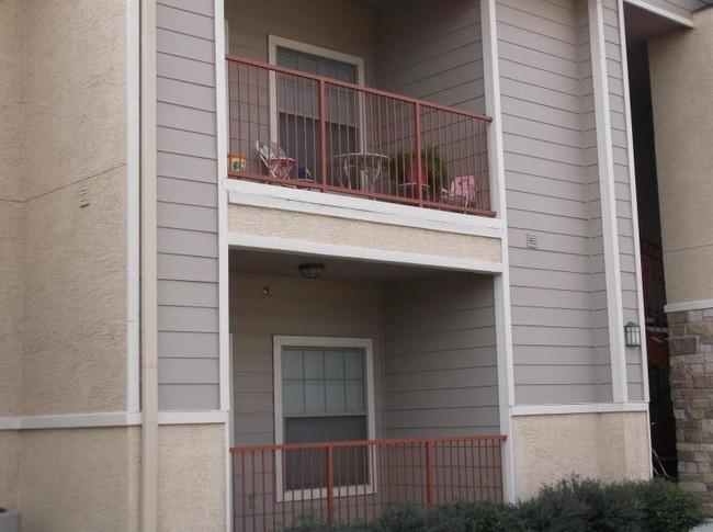 Heights at Corral Apartments in Kingsville, TX - Foto de edificio - Building Photo