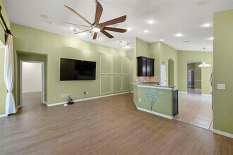 8709 Deep Maple Dr in Riverview, FL - Building Photo - Building Photo